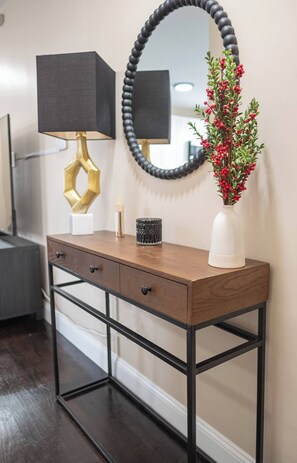 Apartment, 3 Bedrooms | Interior