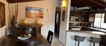 Malibu low-rise house
