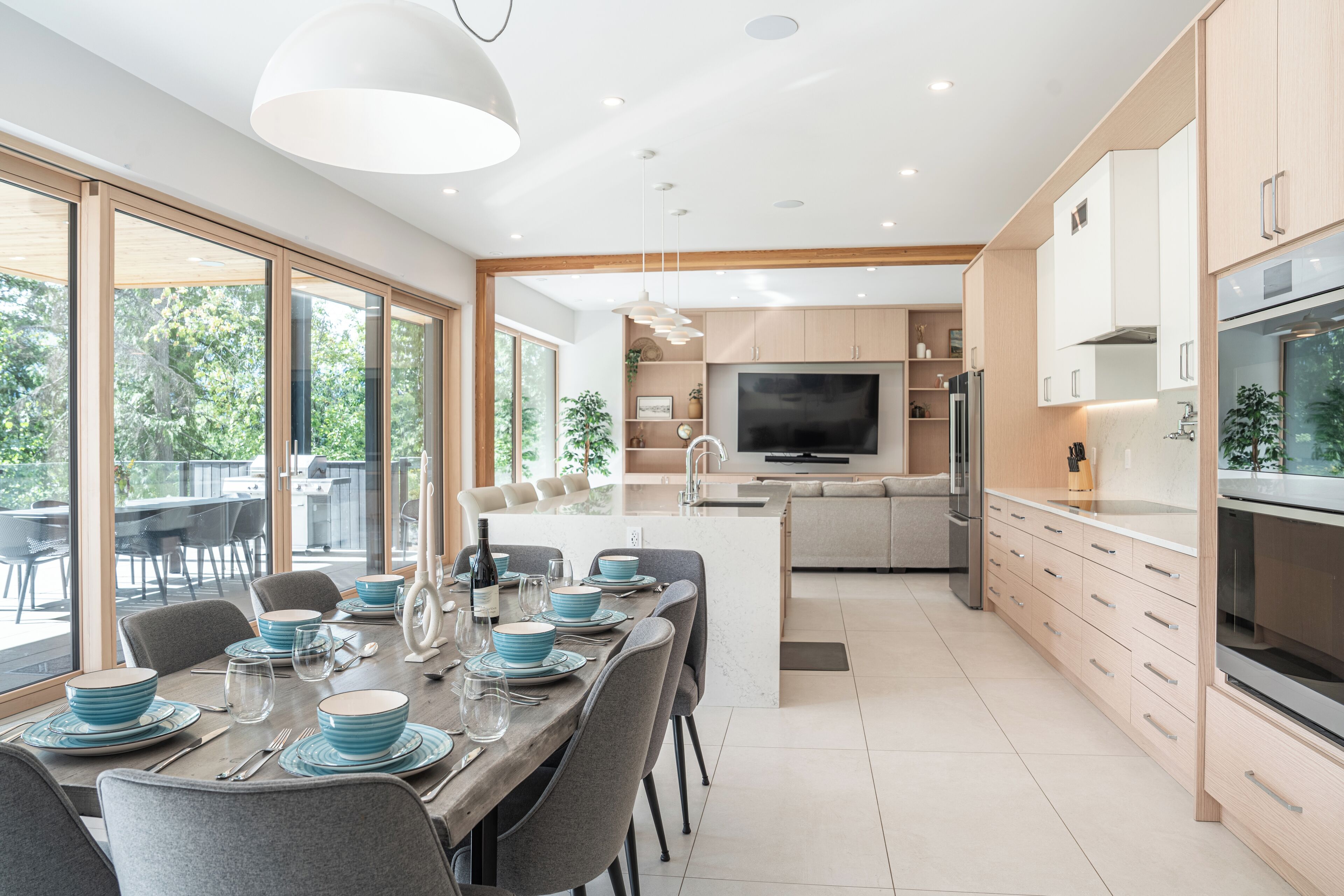 Chalet Deluks, balkon, pemandangan gunung | Area keluarga | TV layar datar