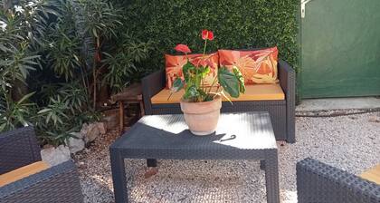 Family villa in Nice 10 minutes from Promenade des Anglais