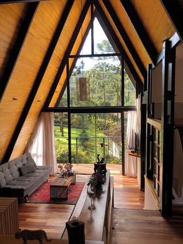 Chalet Mon Amour 2 - Where love is found. Hydro, fireplace, 3 minutes from the center.