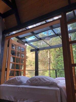 1 habitación, internet y ropa de cama 