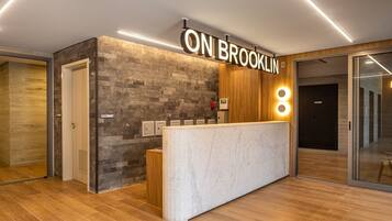 Exclusive Apartment | Lobby