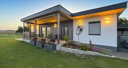 Belle maison de 2 chambres Ă .