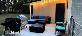 Music on Marvin. 3bd/2ba House across from GSU