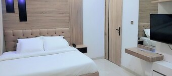Smart Home Hotel Lagos