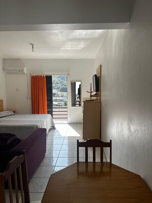 1 bedroom, Internet