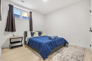 3 Schlafzimmer, Bügeleisen/Bügelbrett, WLAN, Bettwäsche