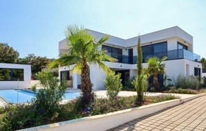 Exterior - Cozy home in Rogac with sauna (Rogac)