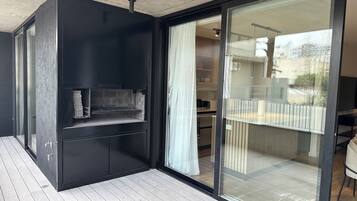 Apartamento luxo, 3 quartos, vista para a cidade | Terraço/pátio