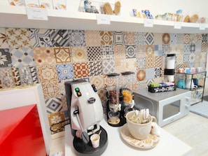 Free daily self-service breakfast