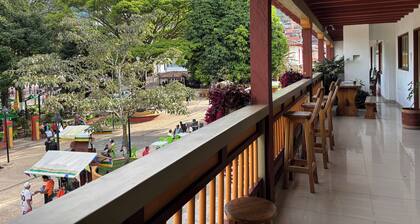 Hotel Balcon Tamesino