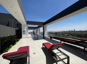 Terrace/patio - Luxurious Westlands 2 bedroom Apt 1408 (Nairobi)