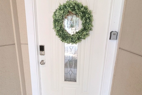 Welcome to this Brookshire home! No step access and electronic door lock.