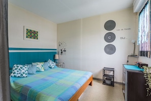 1 quarto