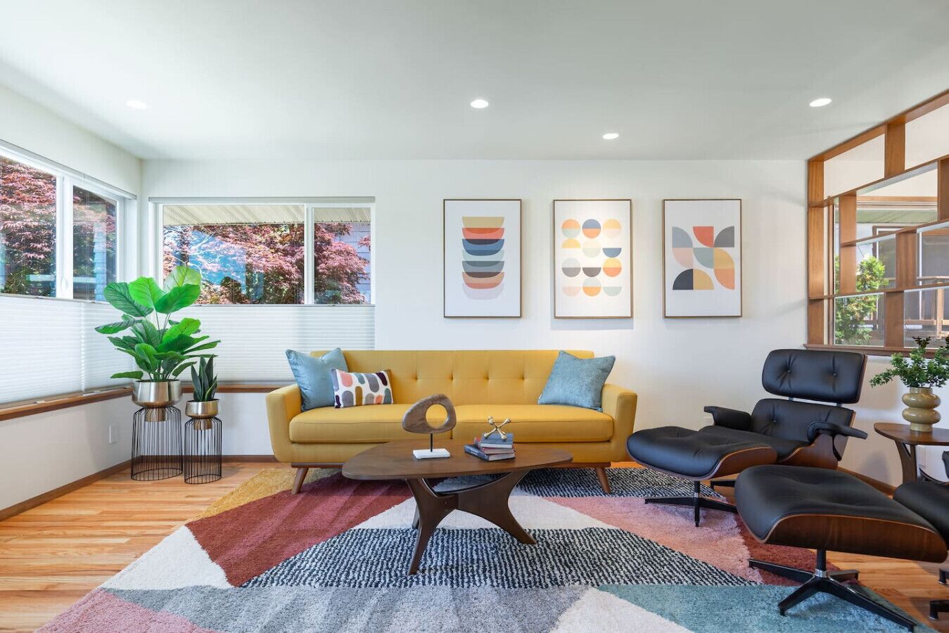 Smart TV, books, music library