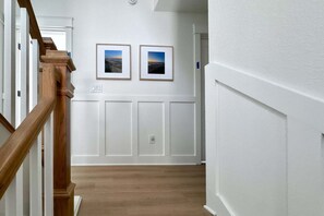 Interior - 1726 - Beach Sea Sun, a 6-BR, 5.5-BA home in Corolla, perfect for up to 14 guests. (Corolla)