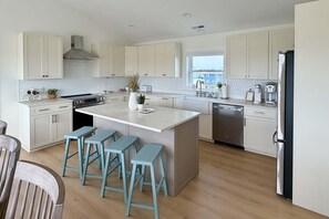 Fridge, microwave, oven, stovetop - 1726 - Beach Sea Sun, a 6-BR, 5.5-BA home in Corolla, perfect for up to 14 guests. (Corolla)