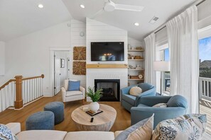 TV - 1726 - Beach Sea Sun, a 6-BR, 5.5-BA home in Corolla, perfect for up to 14 guests. (Corolla)