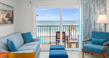 Cozy Condo by Ocean Views