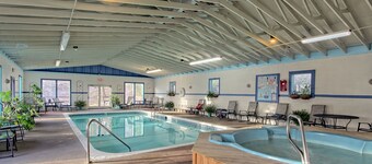 1-Bedroom Condo w/ Fireplace in Sugar Mountain