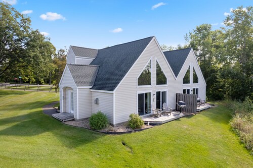 Lakeside Retreat Townhome w/ Golf Views