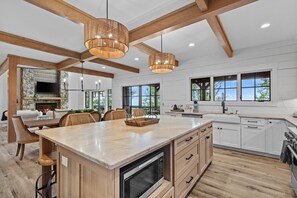 Fridge, microwave, oven, stovetop - The JEM Mine at Eagles Nest: Views, Hot Tub, Ping Pong, Foosball, 3 Fireplaces! (Banner Elk)