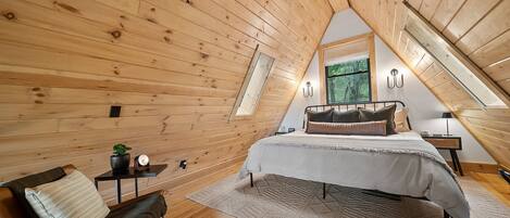 2 habitaciones, escritorio, tabla de planchar con plancha y wifi gratis