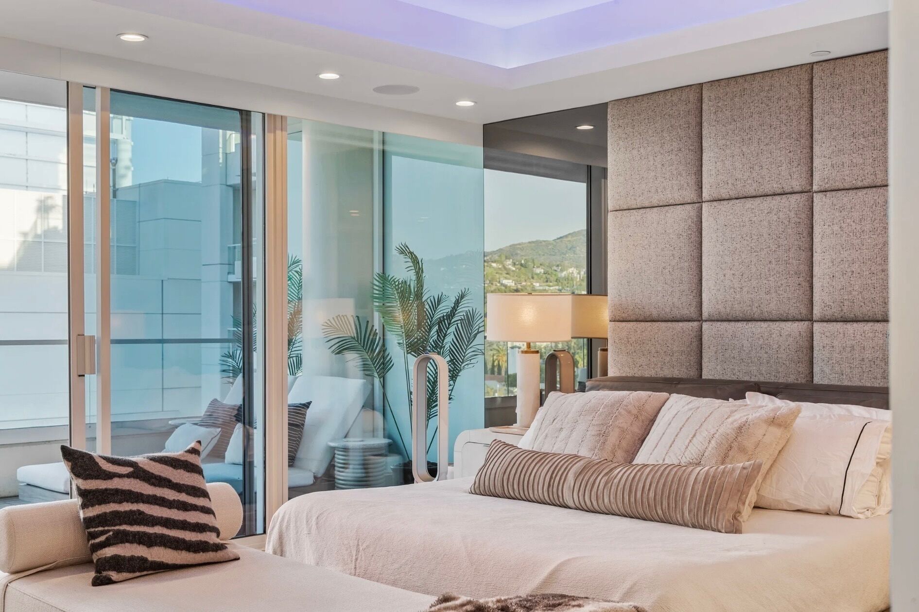 3 bedrooms, desk, iron/ironing board, WiFi