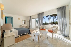 4 Schlafzimmer, Bügeleisen/Bügelbrett, Reisekinderbett, Internetzugang