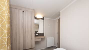 Mobile Home | 2 bedrooms, bed sheets