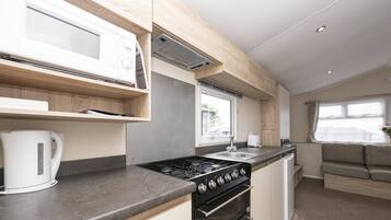 Mobile Home | Private kitchen