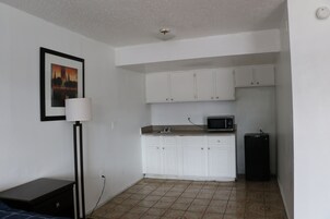 Basic Single Room, Non Smoking | Free WiFi