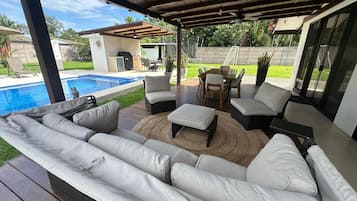 Alberca al aire libre