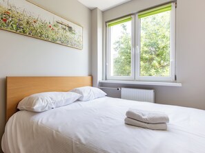 2 chambres, fer et planche à repasser, Wi-Fi, literie fournie