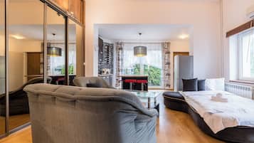 1 chambre, fer et planche Ă repasser, Wi-Fi, draps fournis