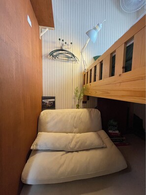 2 bedrooms, desk, free WiFi