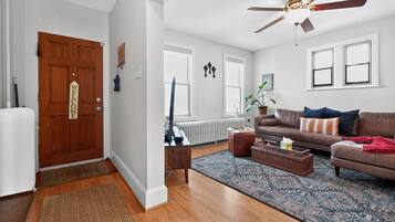 TV, books, stereo, offices