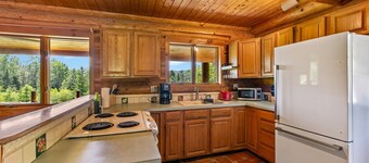 White Mountains Log Cabin with Amazing Views