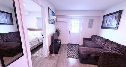 Cozy one-bedroom suite in a quiet neighbourhood with modern amenities.