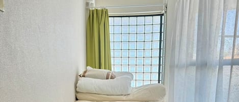 1 bedroom, iron/ironing board, WiFi