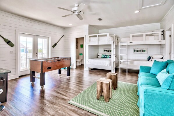 7 bedrooms, iron/ironing board, free WiFi, bed sheets