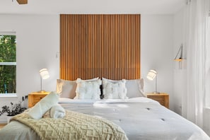 3 chambres, fer et planche à repasser, Wi-Fi, draps fournis