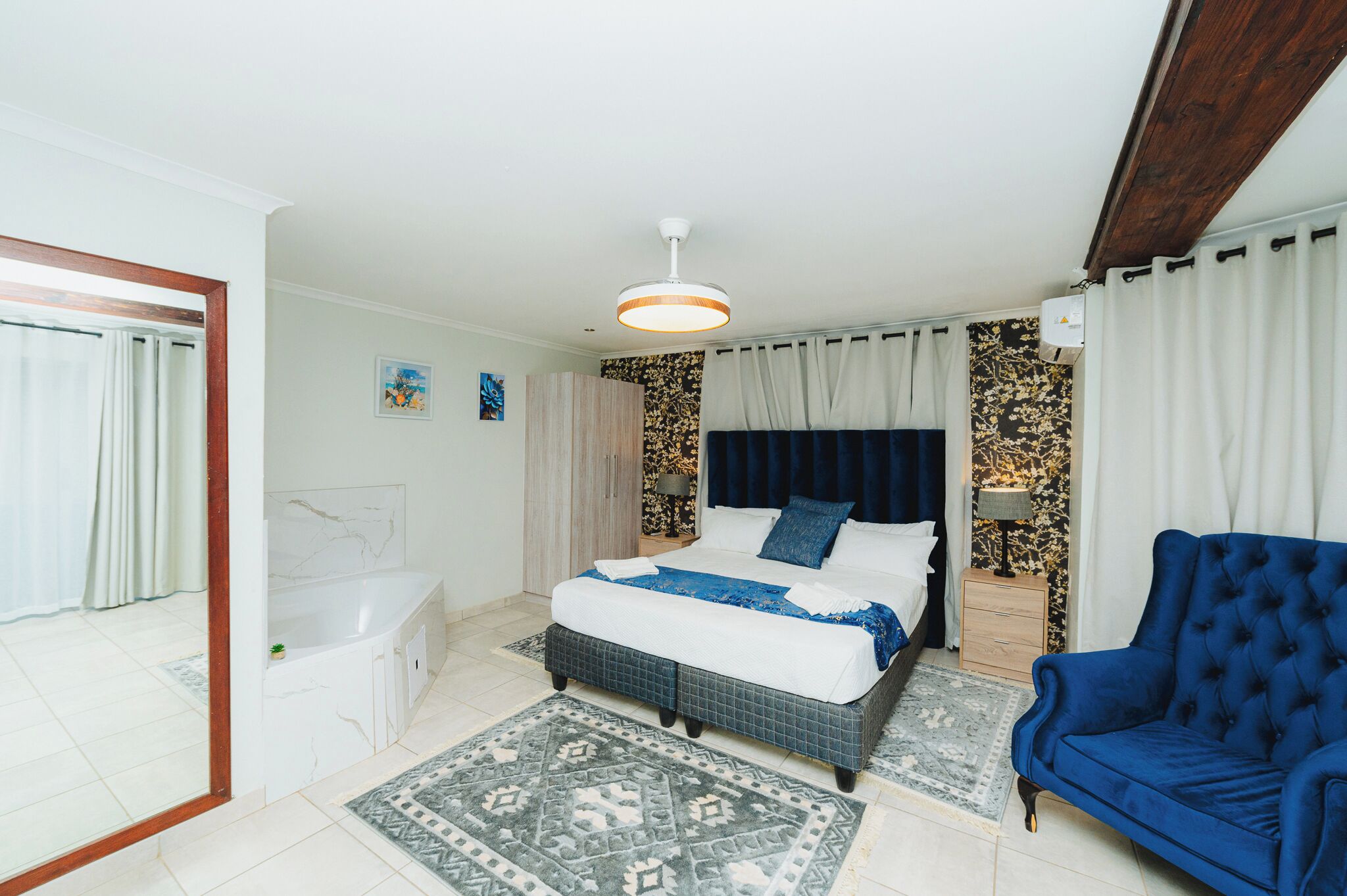 Luxury Room, Private Bathroom, Courtyard View | Individually decorated, individually furnished, desk, laptop workspace