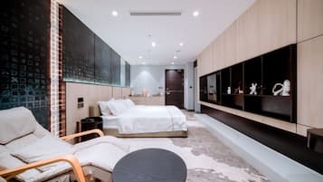 Suíte superluxo, sacada, vista para a cidade | Roupas de cama de algodão egípcio, roupas de cama premium
