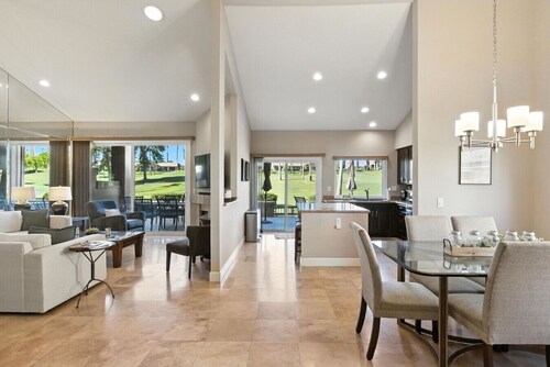 Modern Oasis in the Heart of Palm Desert