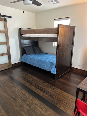 2 chambres, Wi-Fi, draps fournis