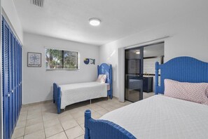 4 slaapkamers, een bureau, wifi, beddengoed
