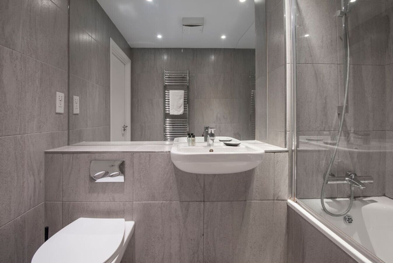House, Smoking | 2 bedrooms