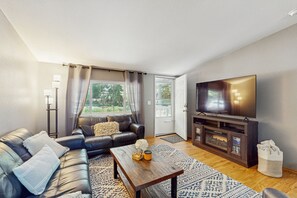 TV, DVD player